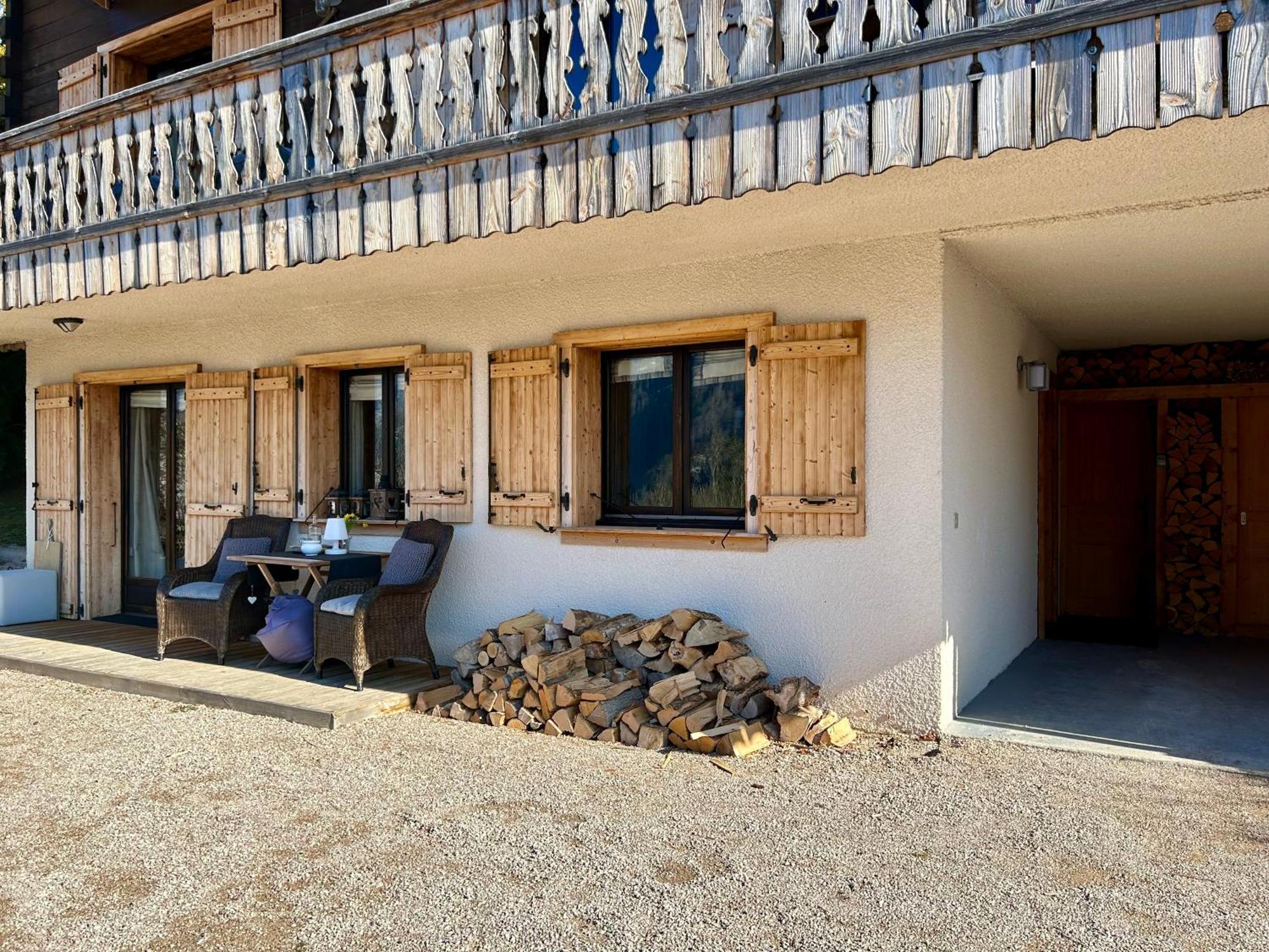 L'Ours Blanc Lodge Le Biot Экстерьер фото