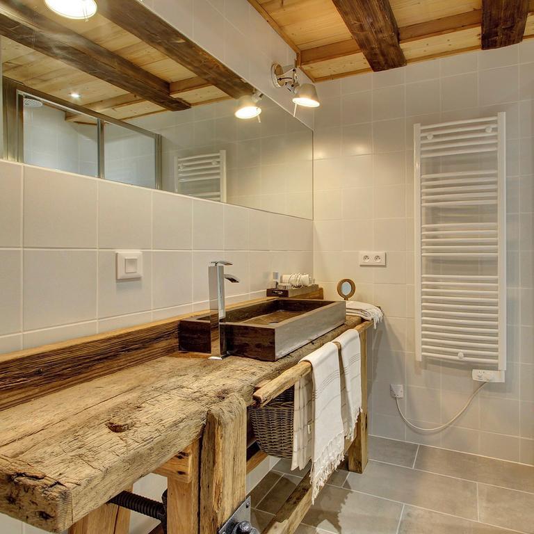 L'Ours Blanc Lodge Le Biot Экстерьер фото