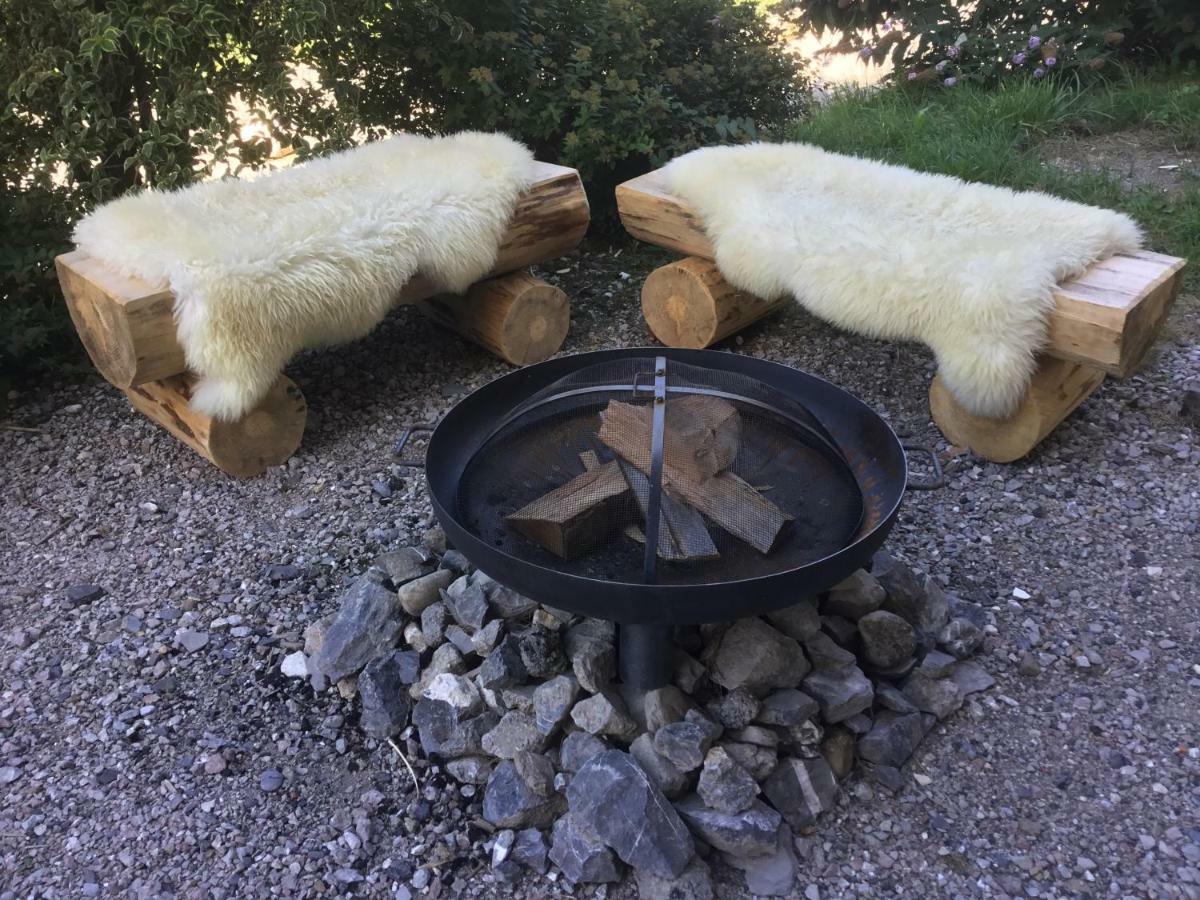 L'Ours Blanc Lodge Le Biot Экстерьер фото
